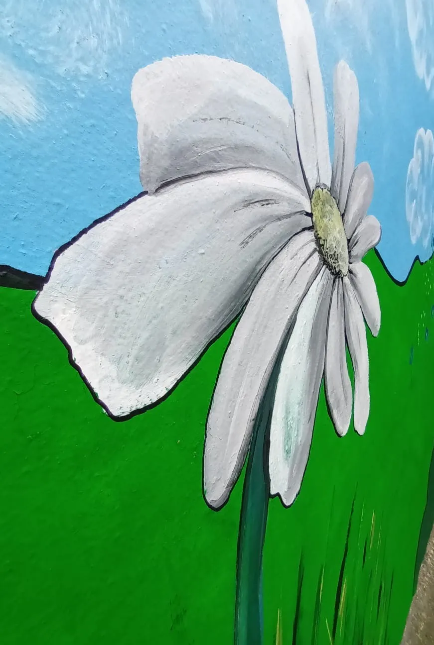 Walking Through Nature, Toothill  #SubwayArt @jennafoxartist